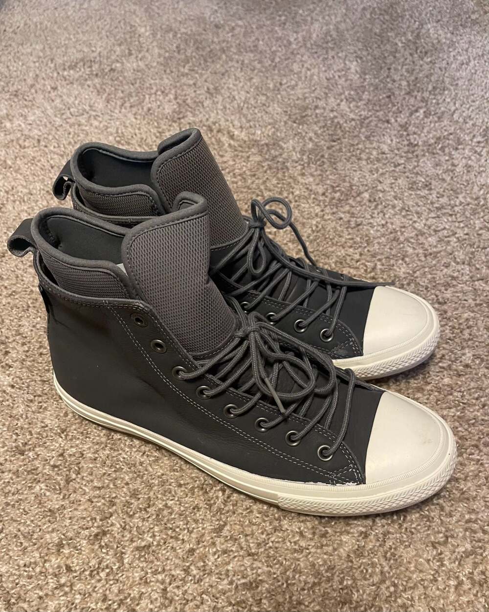 Converse Chuck Taylor All Star Waterproof Men’s Hi top Boot Sz 11
